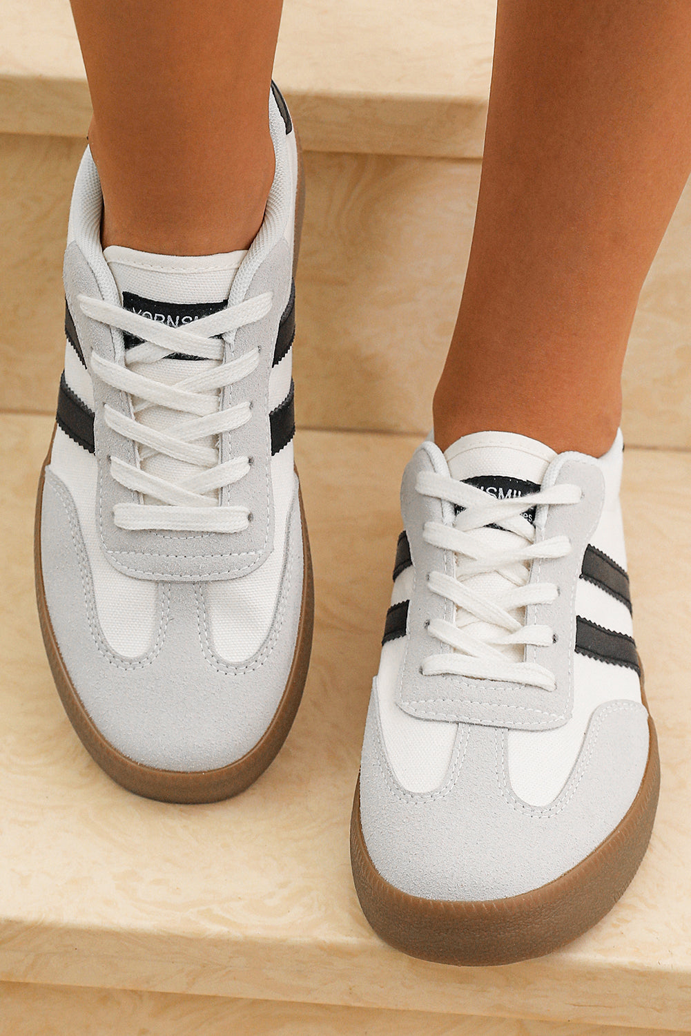 🐚Siren Stride Lace-Up Sneakers👟