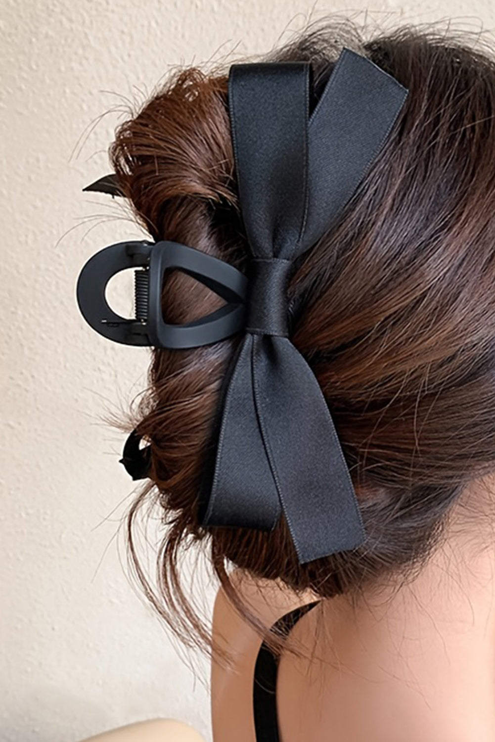 🌙 Midnight Tide Bow Clip 🖤