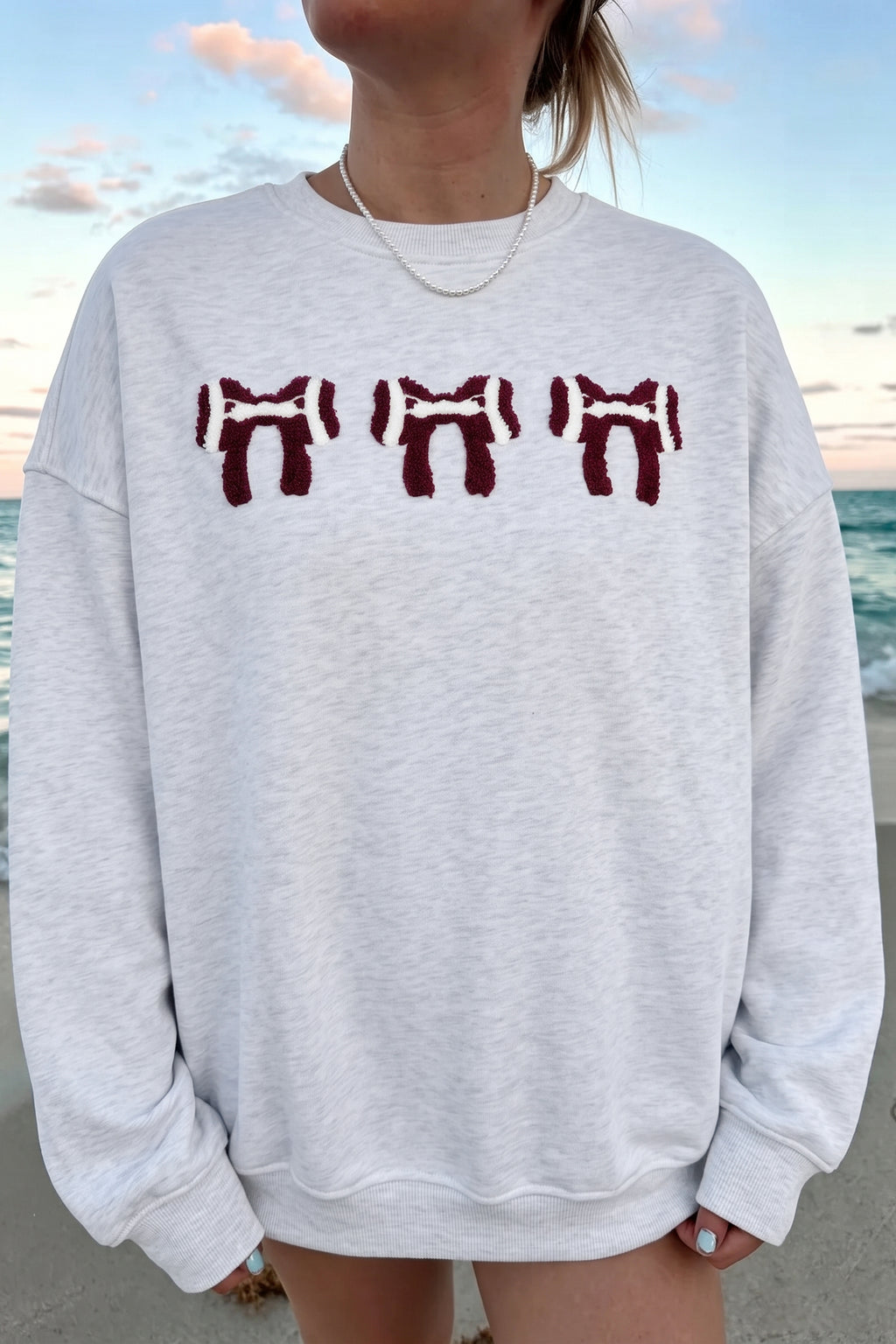 🎀 Friday Night Bows Sweatshirt🏈