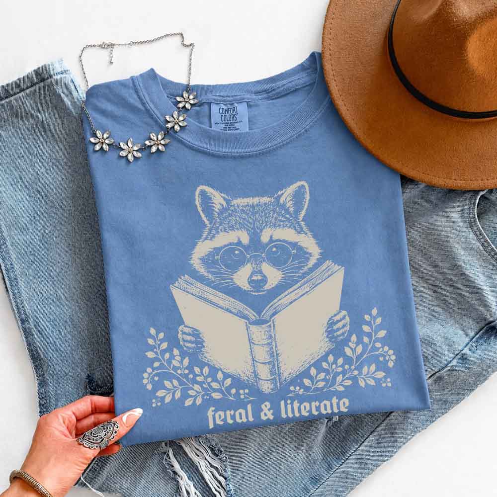 🦝 Wildly Well-Read Comfort Colors Tee 📚