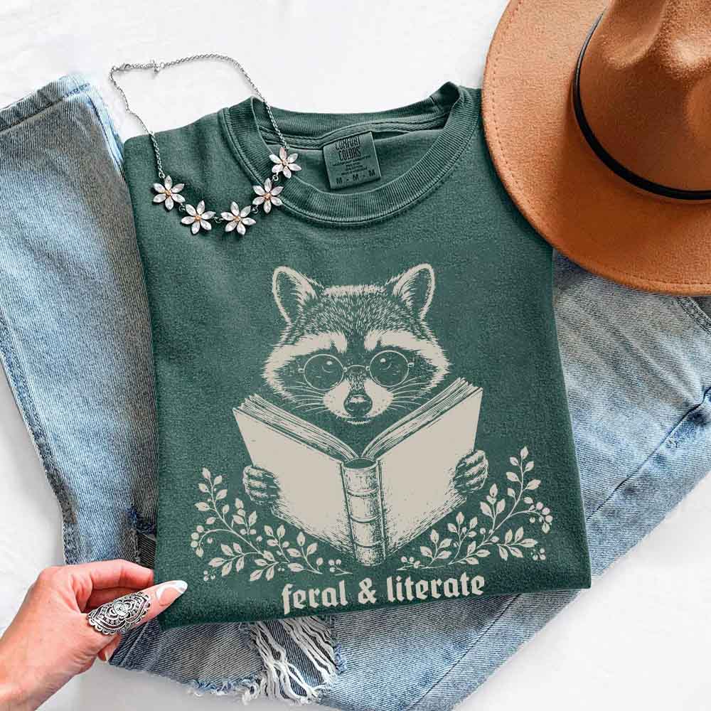 🦝 Wildly Well-Read Comfort Colors Tee 📚
