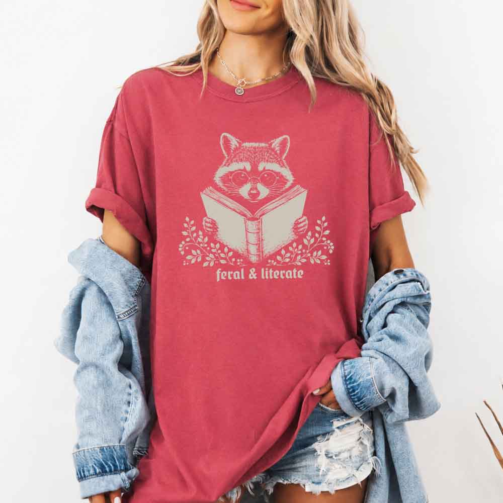 🦝 Wildly Well-Read Comfort Colors Tee 📚