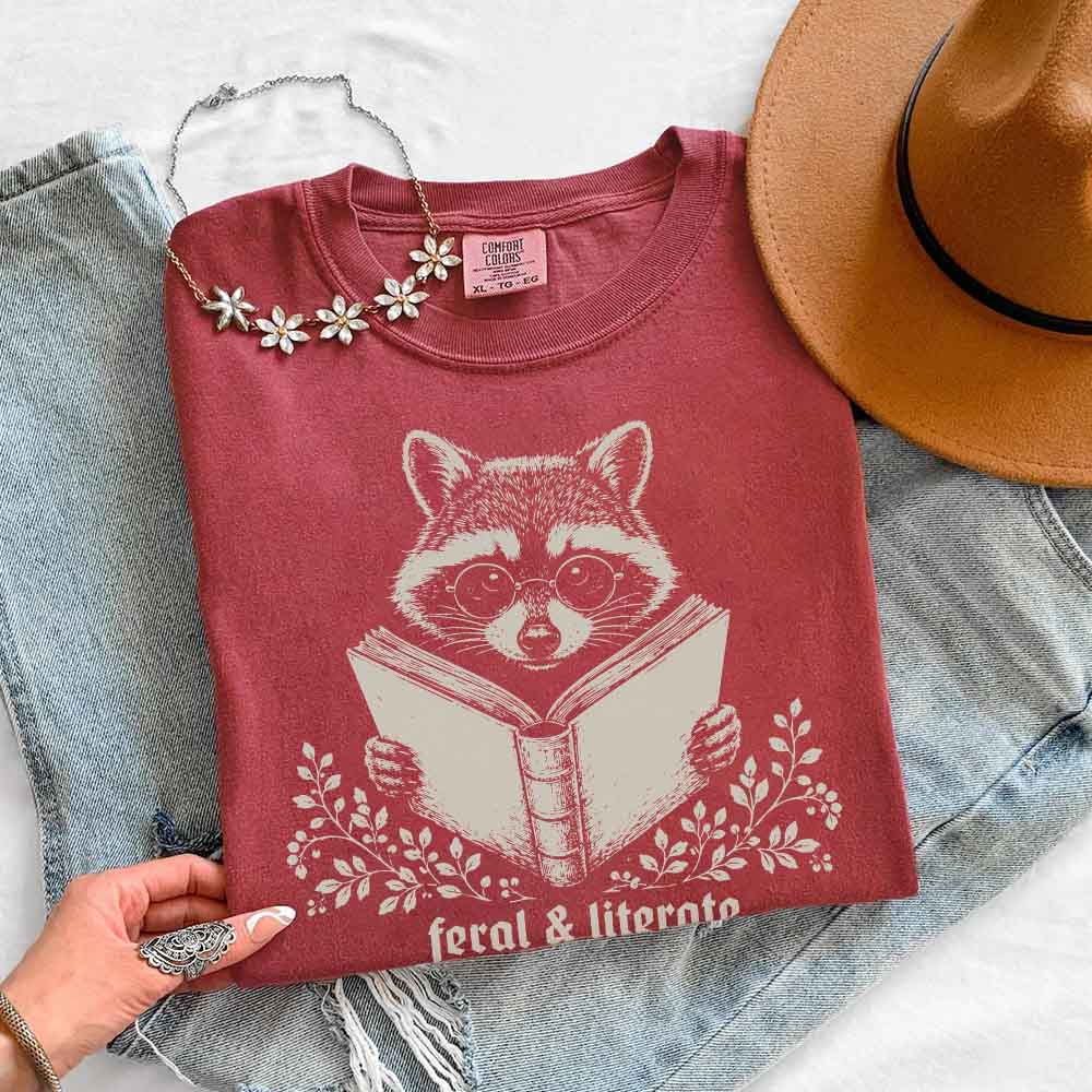 🦝 Wildly Well-Read Comfort Colors Tee 📚