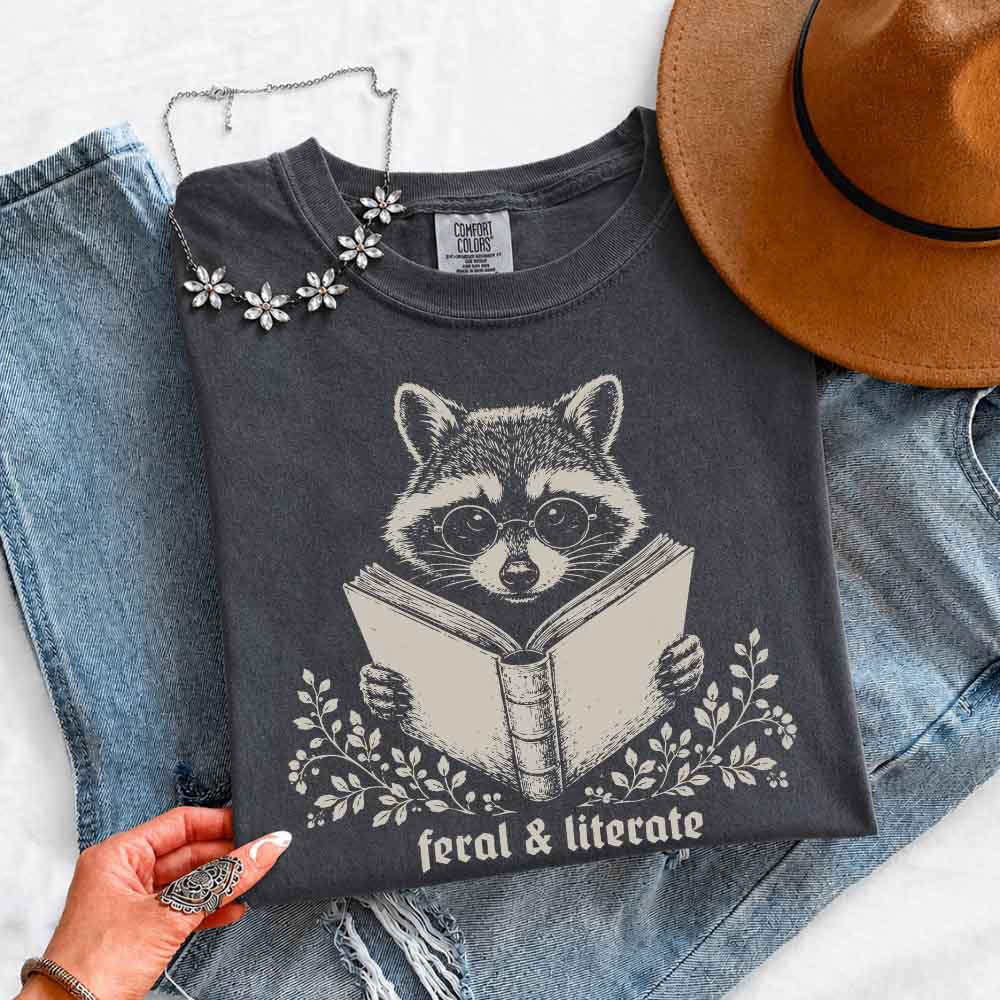 🦝 Wildly Well-Read Comfort Colors Tee 📚