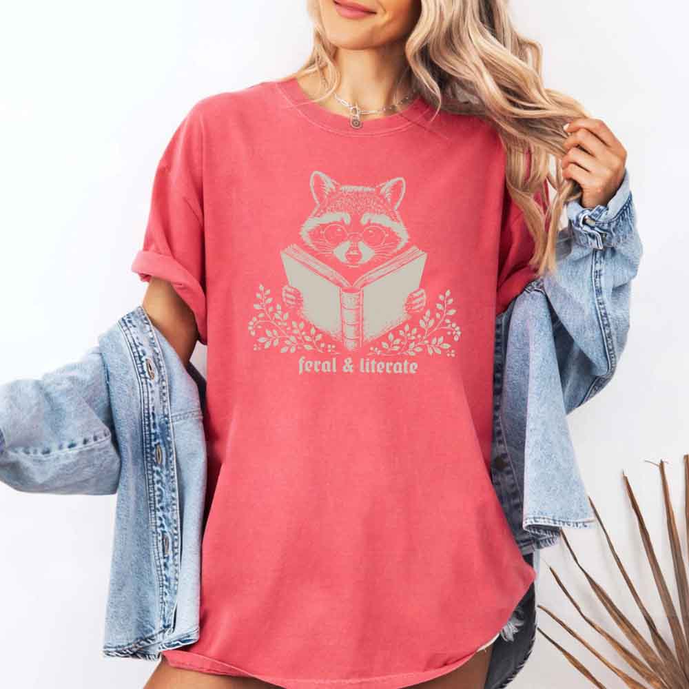 🦝 Wildly Well-Read Comfort Colors Tee 📚