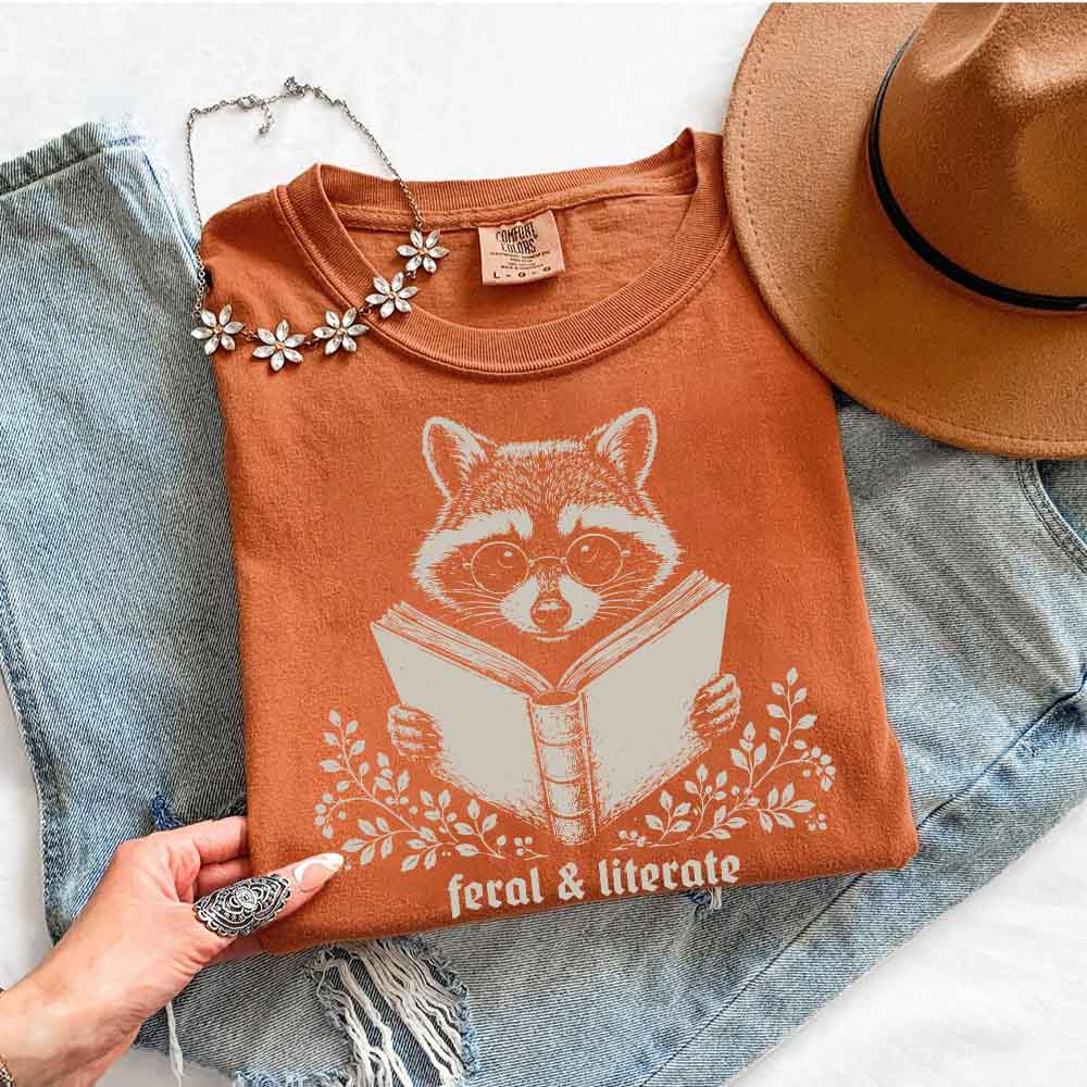 🦝 Wildly Well-Read Comfort Colors Tee 📚