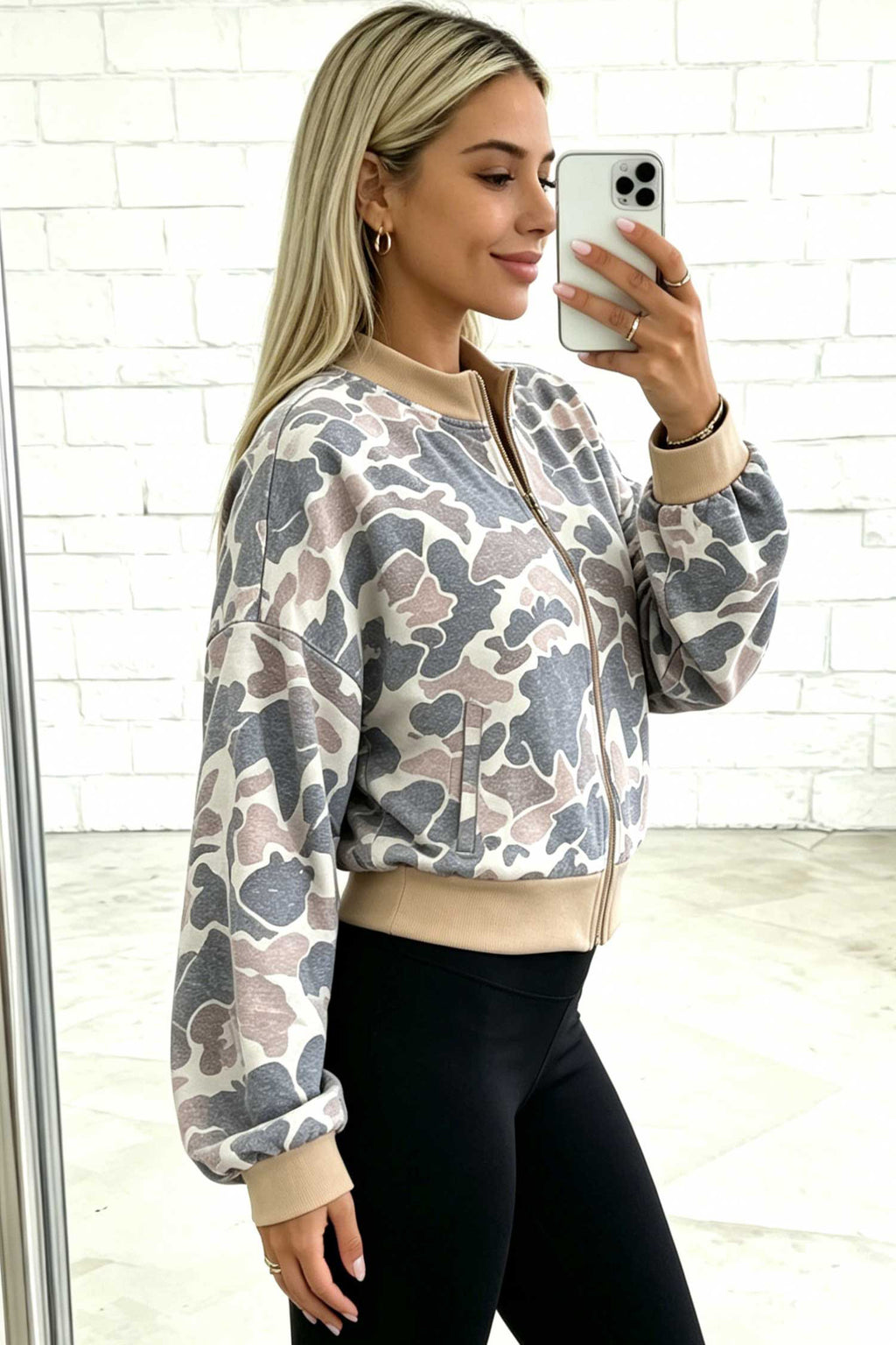 🦌 Wild Terrain Zip-Up💚