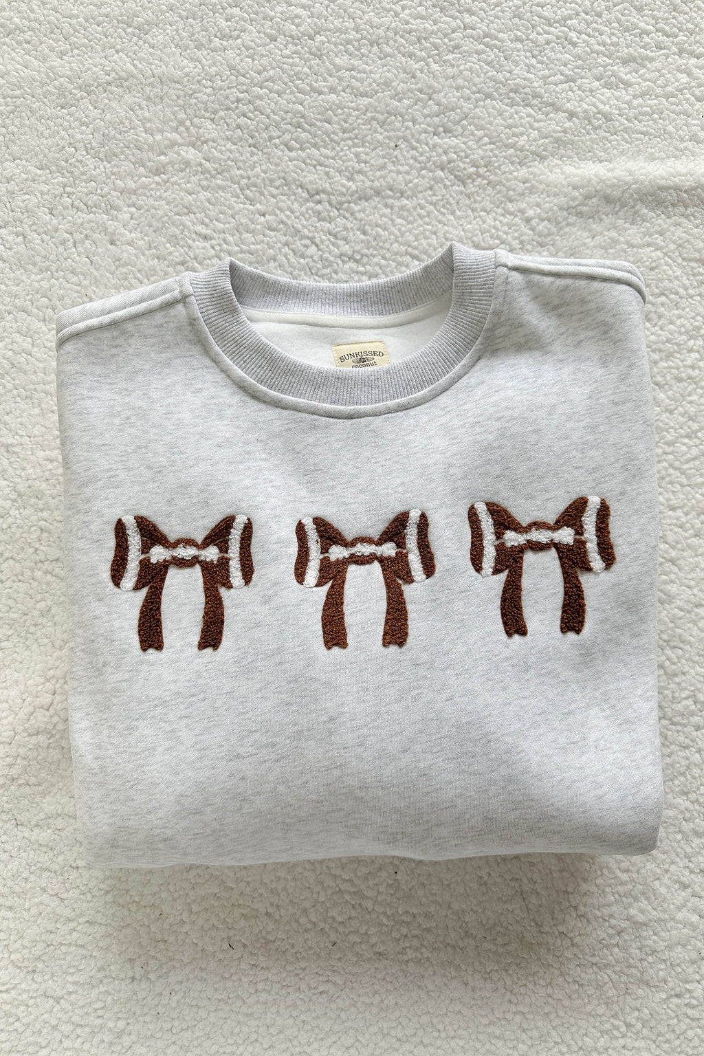 🎀 Friday Night Bows Sweatshirt🏈