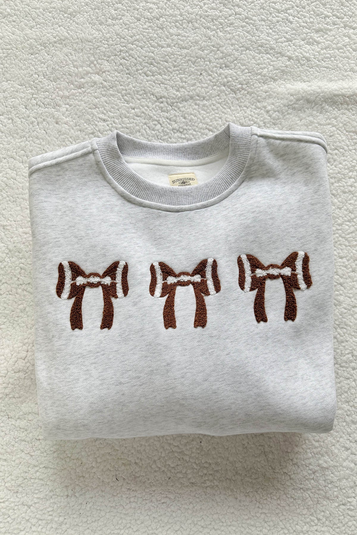 🎀 Friday Night Bows Sweatshirt🏈